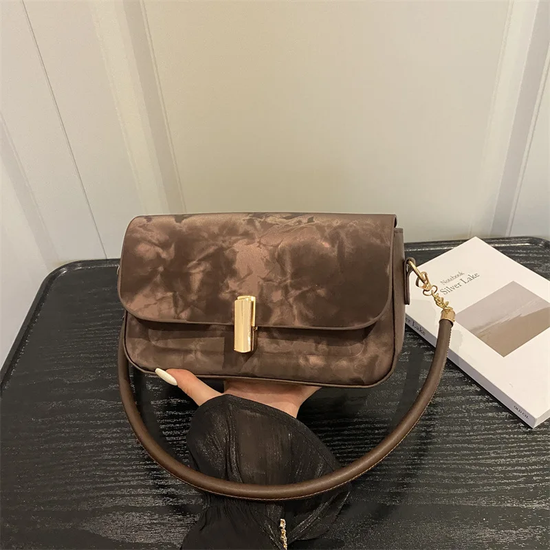 bolsas-de-ombro-quadradas-vintage-com-aba-para-mulheres-elegantes-e-versateis-bolsa-de-ombro-em-pu-para-mulheres-bolsas-de-mao-casuais-e-portateis-para-telefone