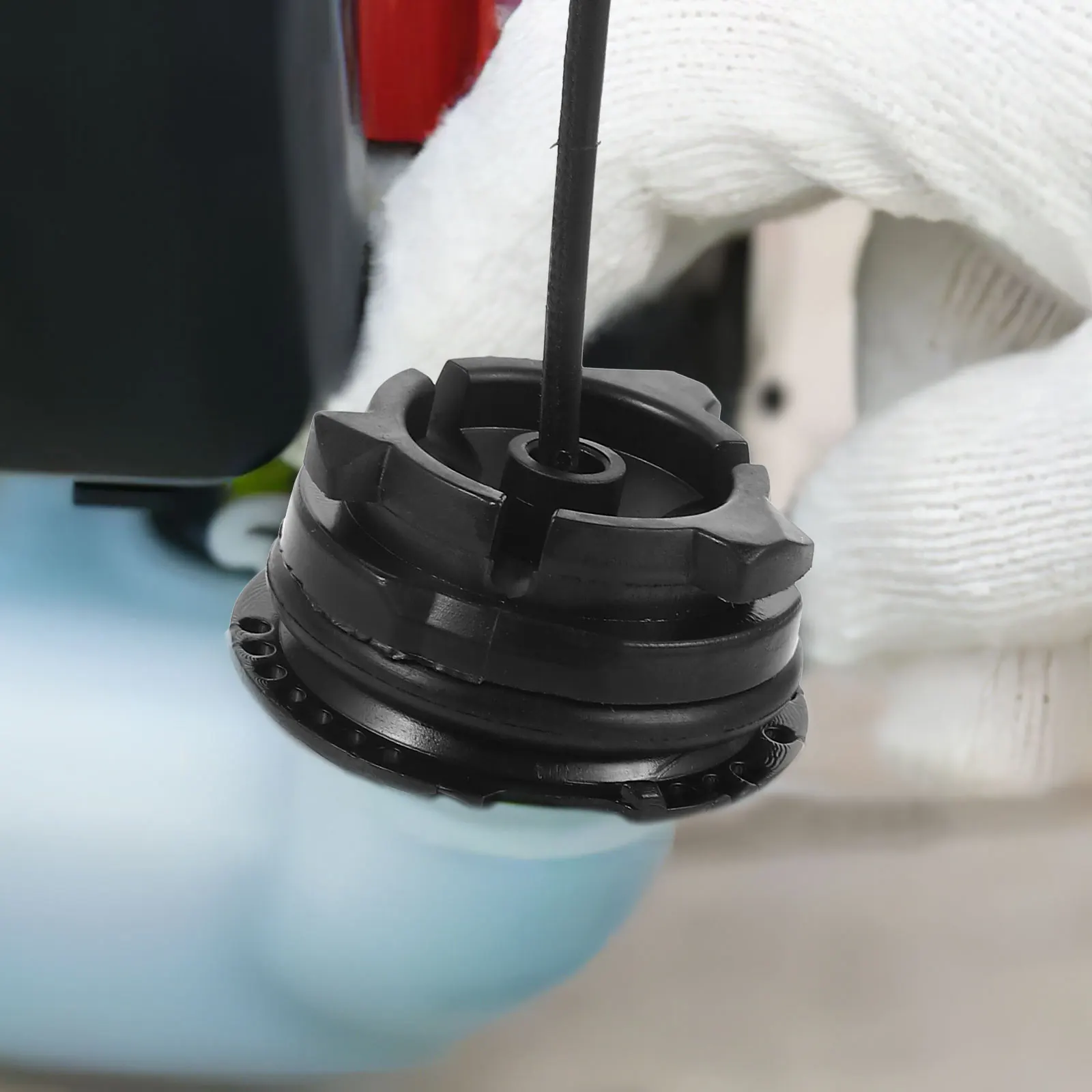 

1 set Oil Tank Cap Gas Lawn Mower Chainsaw Durable Replacement Filler Cover Plastic Caps Can Parts Accessories