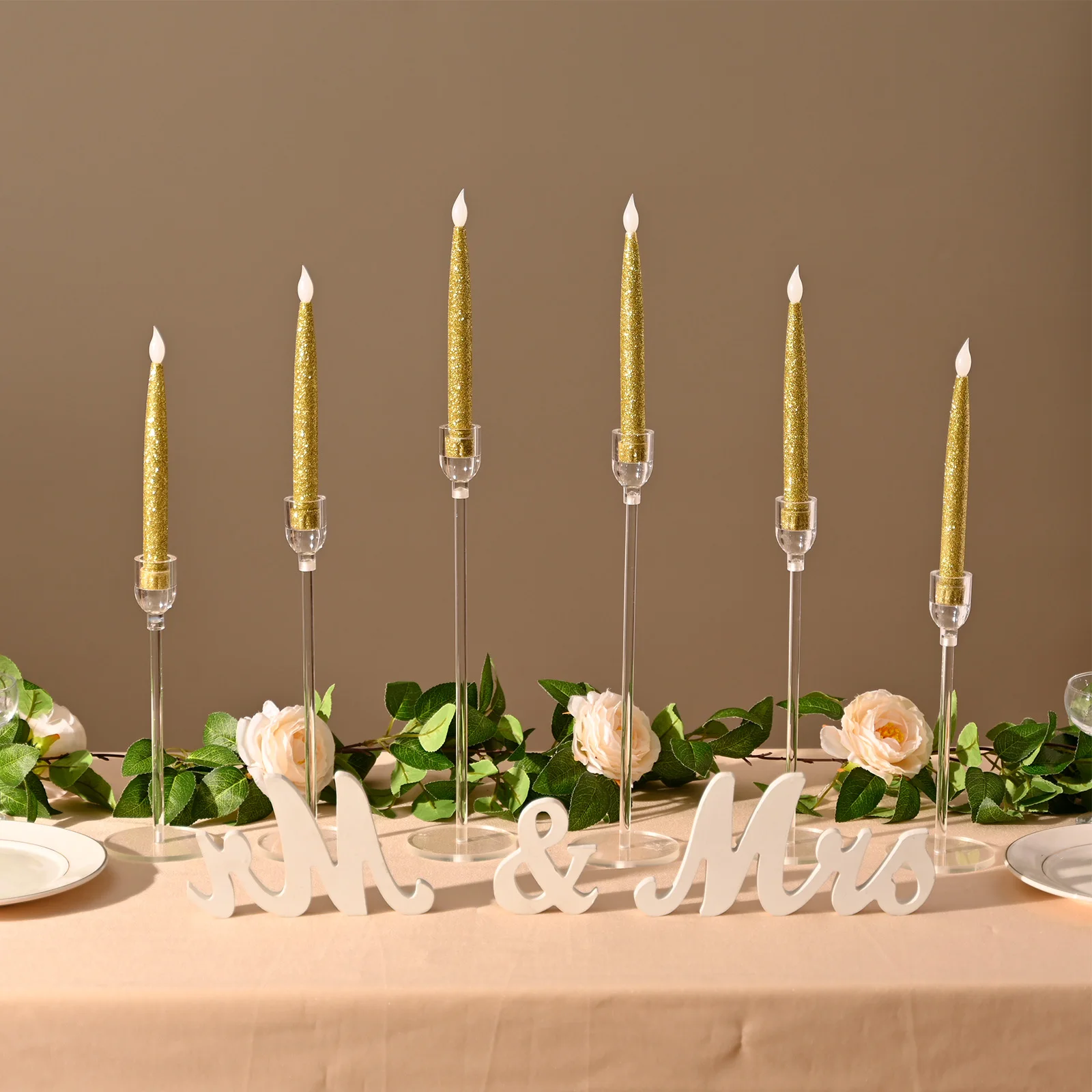 18pcs Clear Acrylic Taper Candle Holders Set for Events And Parties Taper Candlestick Stand Home Holiday Decoration