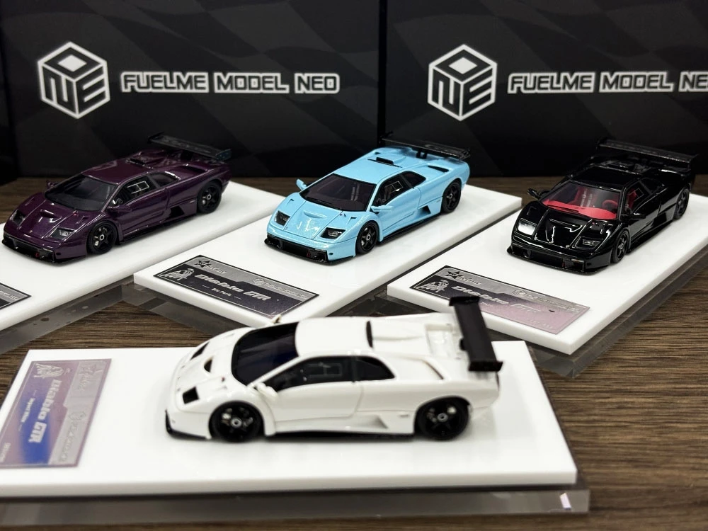 Fuelme  1/64  Diablo GTR Four colors Resin Birthday Gifts Hobby Display Simulation Collection