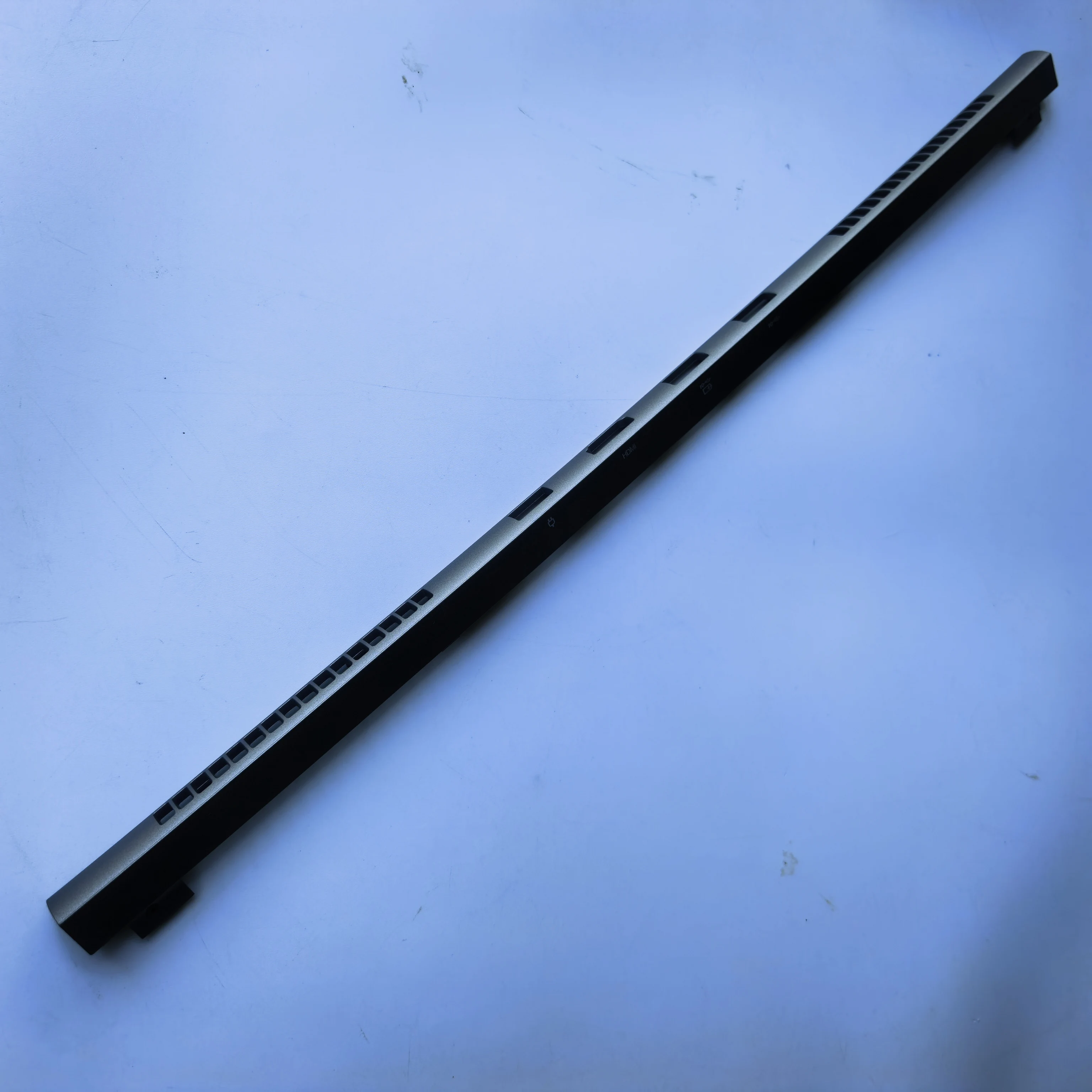 

Новая крышка шарнира ЖК-дисплея для ноутбука ThinkBook 16p G3 ARH gen3 ACH 5CB1J23708