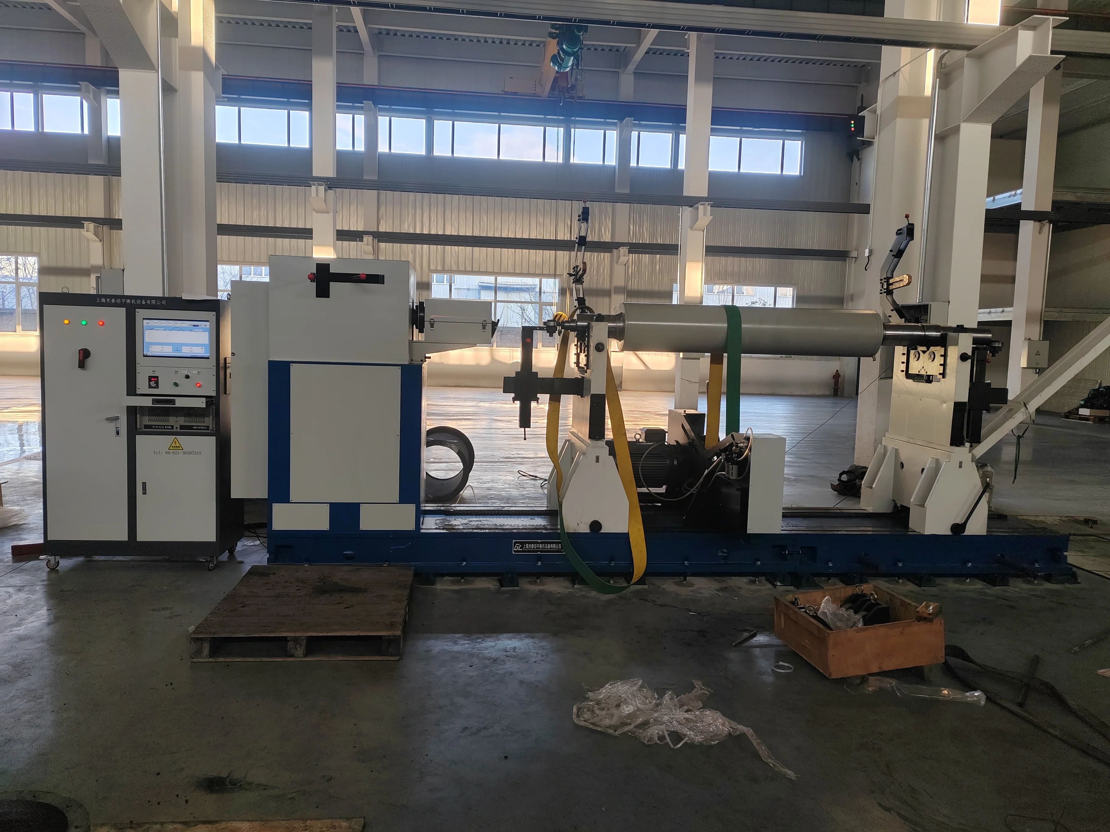 Schenck Motor Balancing Machine for YYWQ-10000  Rotor Universal Joint and Belt Driven