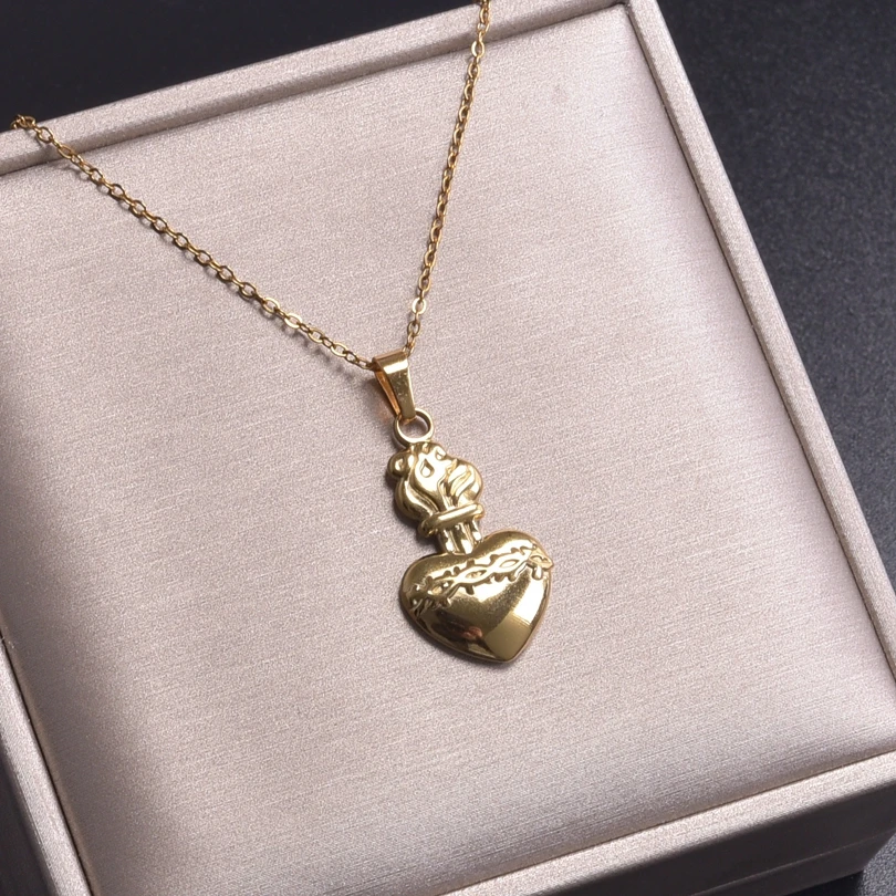 Chain Lock Fire Heart Pendant Necklaces For Women Men Accessories Choker Stainless Steel Necklace Jewelry On The Neck Decoration