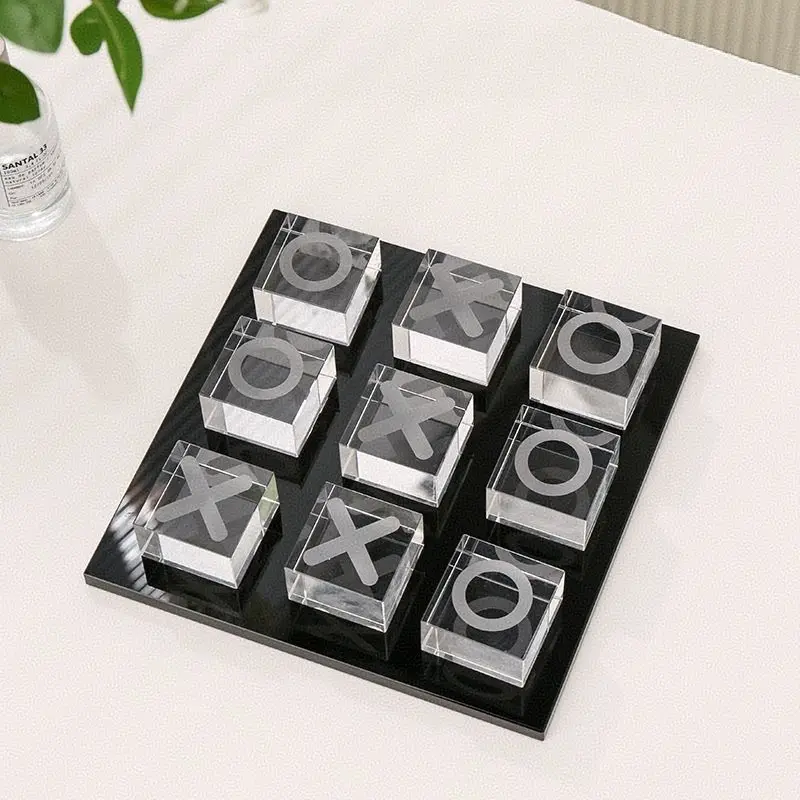 

Black and white crystal chessboard chess pieces ornament hotel living room dining table Go soft decoration