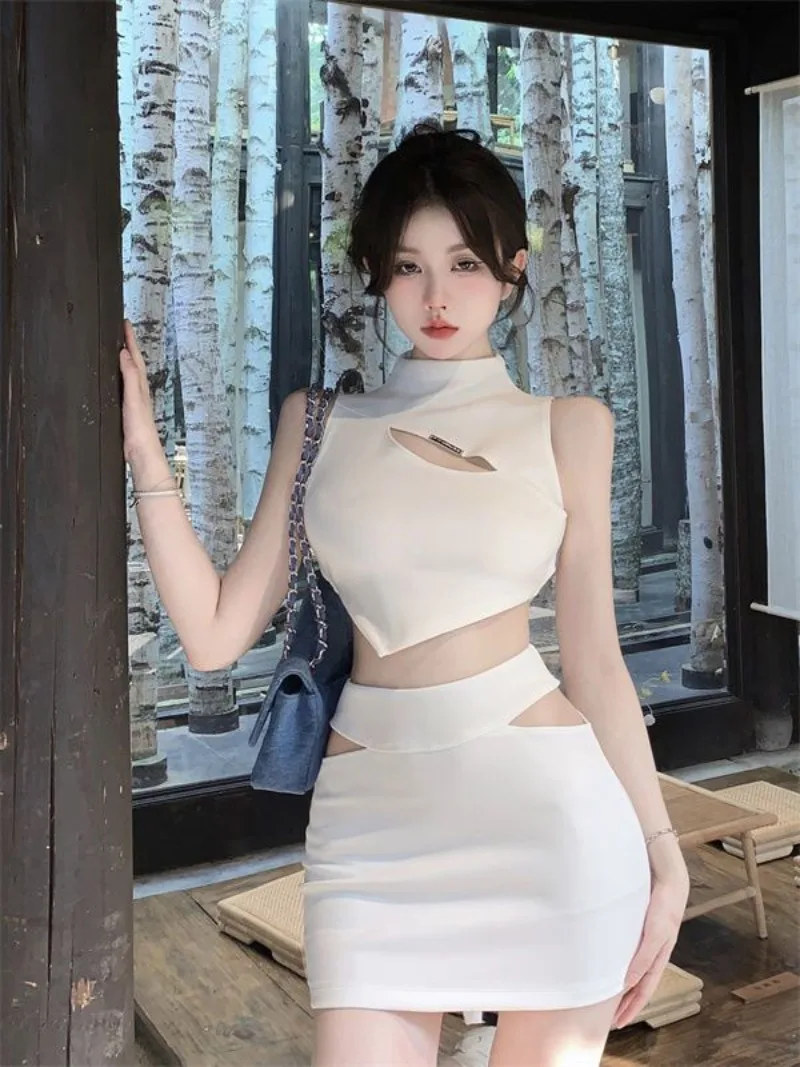 French Hollow Out Top Hip Wrap Skirt Two-piece Set Women Stand Collar Asymmetrical Sequined Spicy Girl Solid Slim Summer Suit