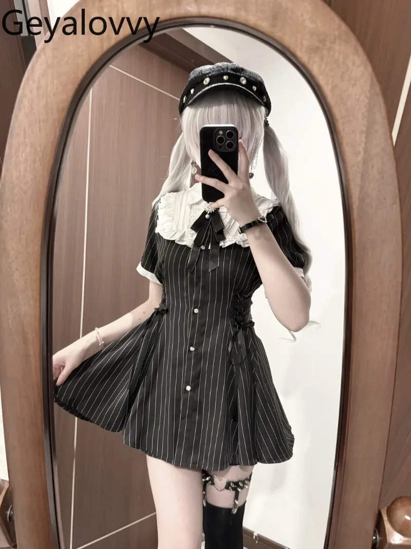 

Japanese Mine Suit Sweet Girls Lapel Short-sleeved Lace-up Slim-fit Top Plaid Single-breasted Dress and Shorts Two-piece Set