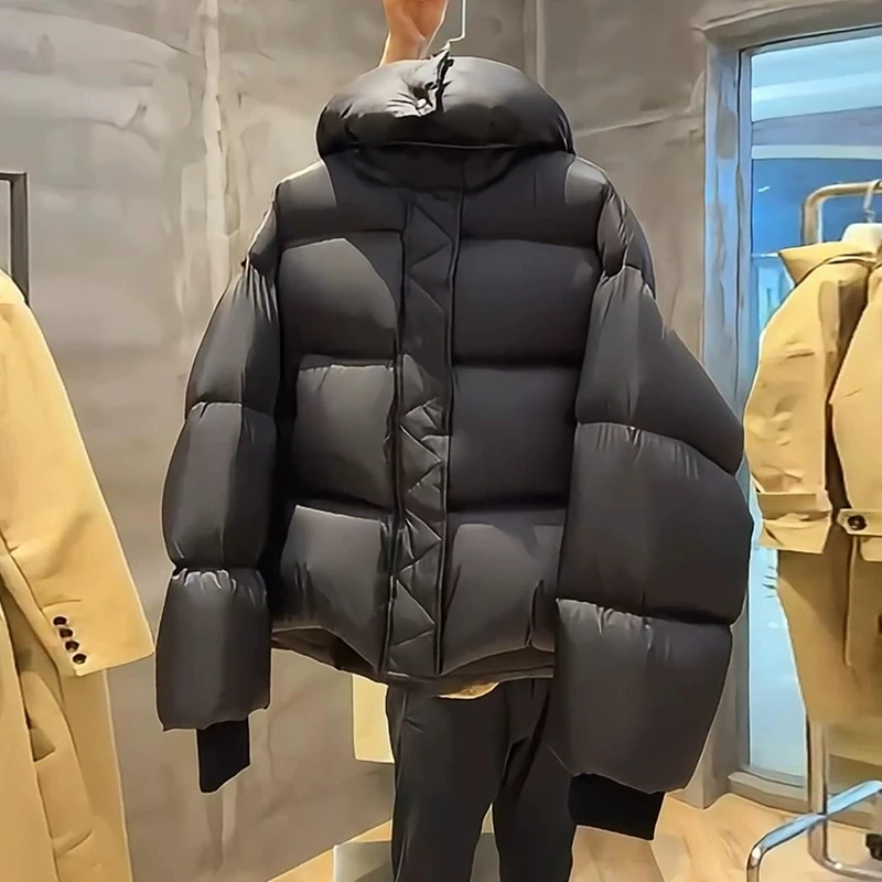 Parkas cortas con capucha para mujer, abrigos gruesos y cálidos de algodón, chaqueta de invierno 2025, nueva moda, Top elegante, prendas de vestir exteriores holgadas de pan para mujer