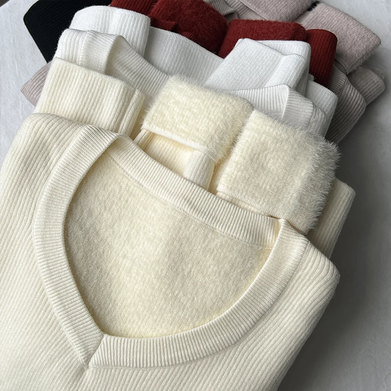 

Women's V-neck Velvet Sweater Autumn Winter Slim Fit Long Sleeve Knitted T-shirt French Elegant Warm Bottoming Sweaters