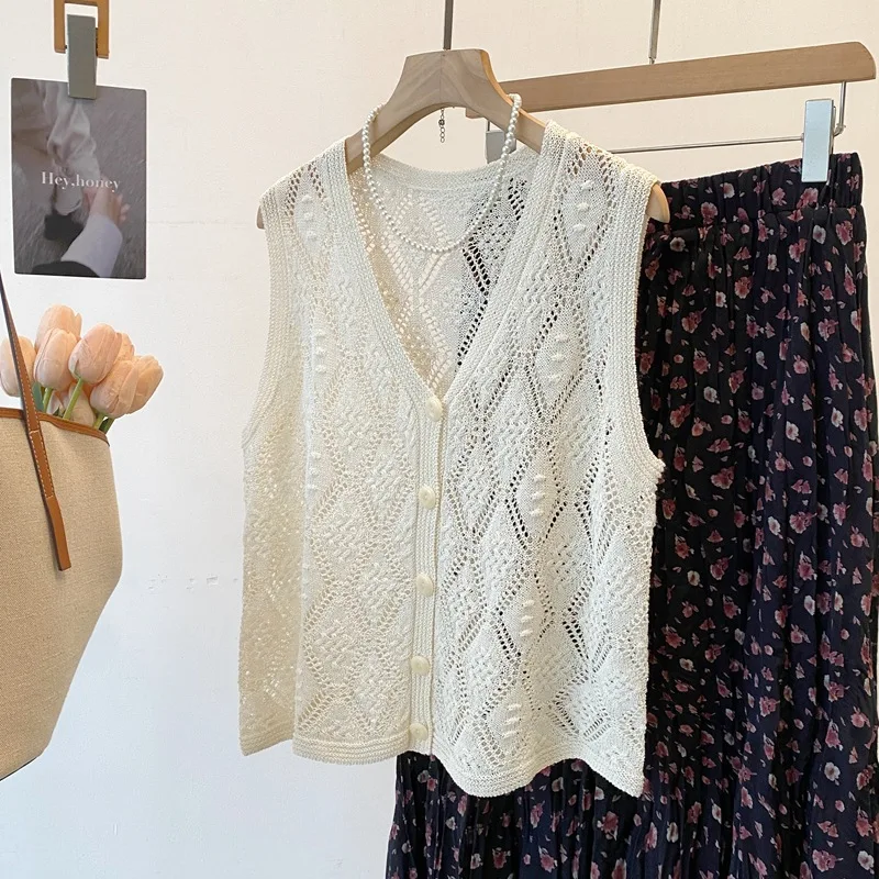 

Dave&di 26 Summer New Product Hollow Hook Flower Knitted Cardigan Vest Women's V-neck No Cuffs And Paper Yarn