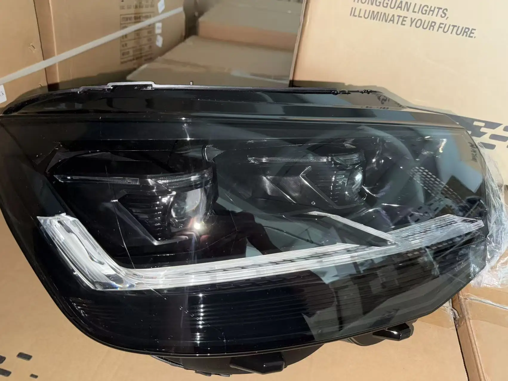 2 Stück komplett schwarze LED-Scheinwerfereinheit für VW Caravelle T6 2015-2018, DRL-Frontscheinwerfer, Blinker, Plug-and-Play-Autozubehör