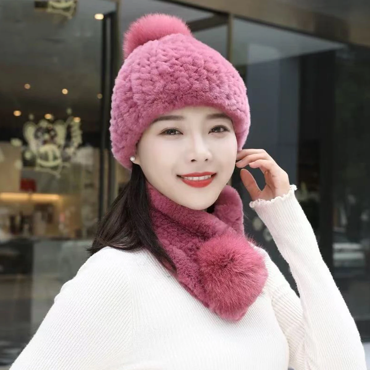 FEIMANYUAN Women's Real Rabbit Fur Cap Fur Hat And Winter Fur Hats Hat New Brimless Plush Fluffy Skiing Riding Warm Caps