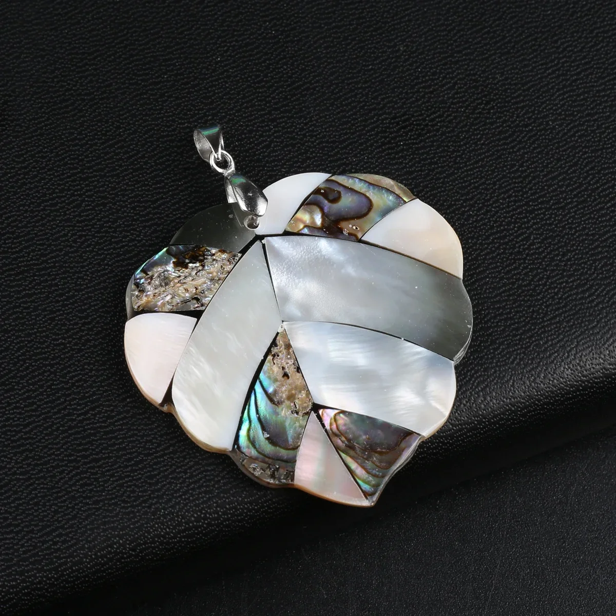 Natural Shell Pendant Crack Splicing Abalone Shell Pendant Natural Mother of Pearl Shell Charms for Jewelry DIY Making 47x60mm