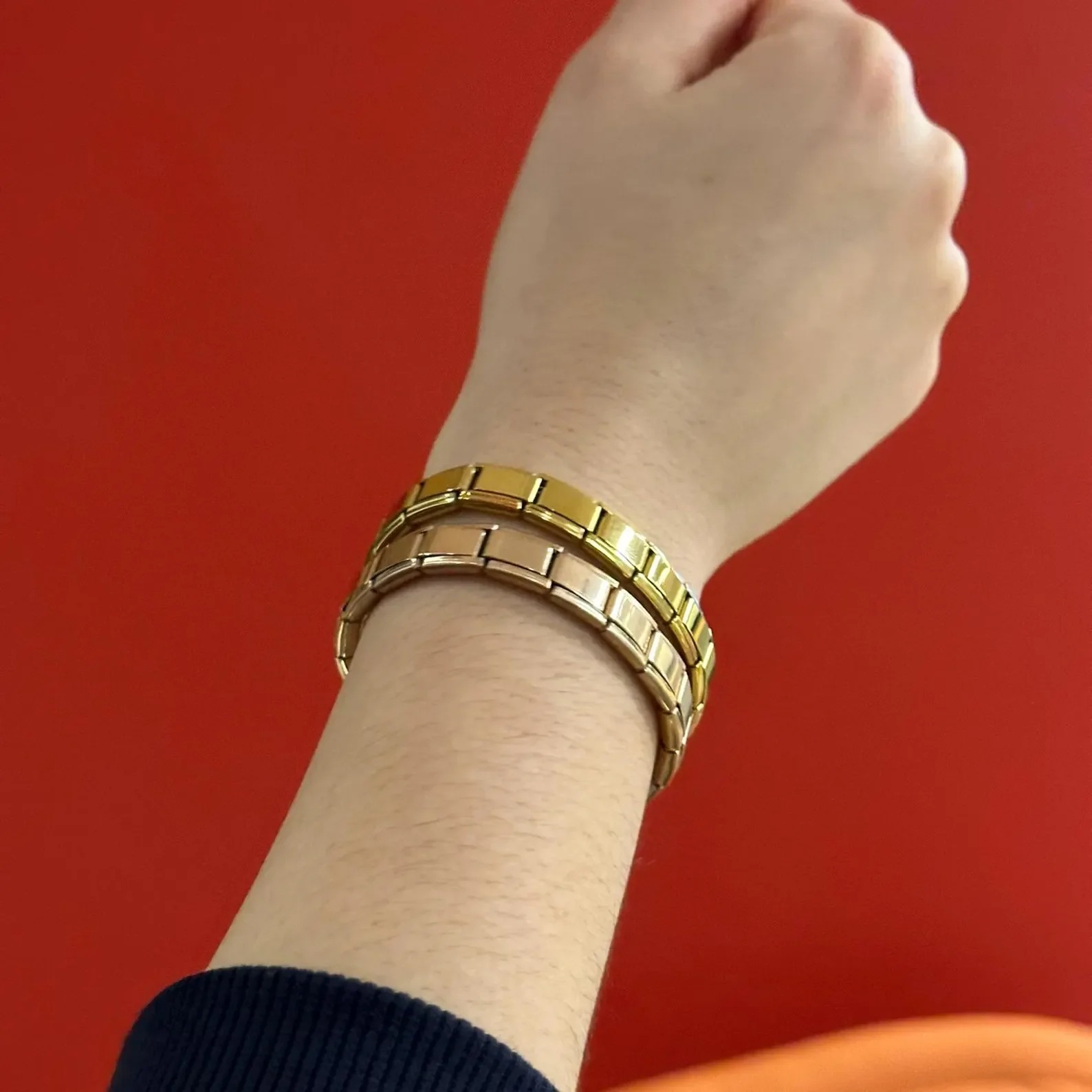 أساور مرنة بتصميم إيطالي بسيط من الفولاذ المقاوم للصدأ مع سلسلة روابط ملونة للنساء والرجال كهدية مجوهرات يدوية - 3