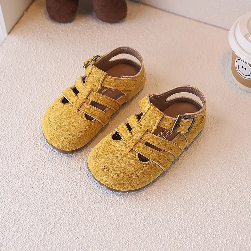 Summer Childern Sandals Suede Candy Color Minimalist Unisex Boys Girls Sliders Versatile Leisure Stylish Hollow-out Kids Shoes