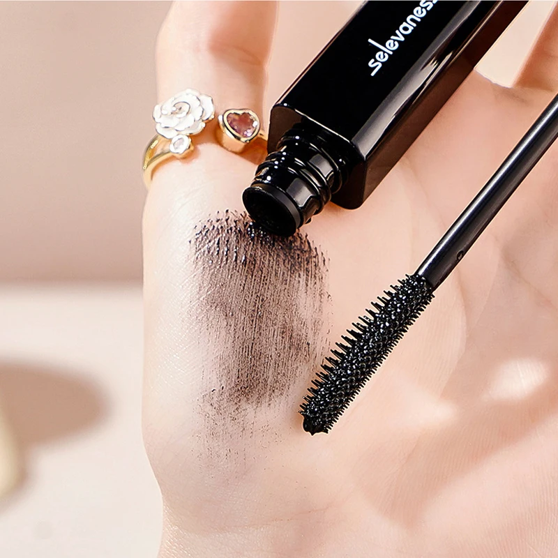 عصا تغطية للشعر الرمادي الفوري، خافي عيوب الجذر المؤقت يدوم طويلاً لأنواع الشعر العادي، للاستخدام مرة واحدة بدون ضرر