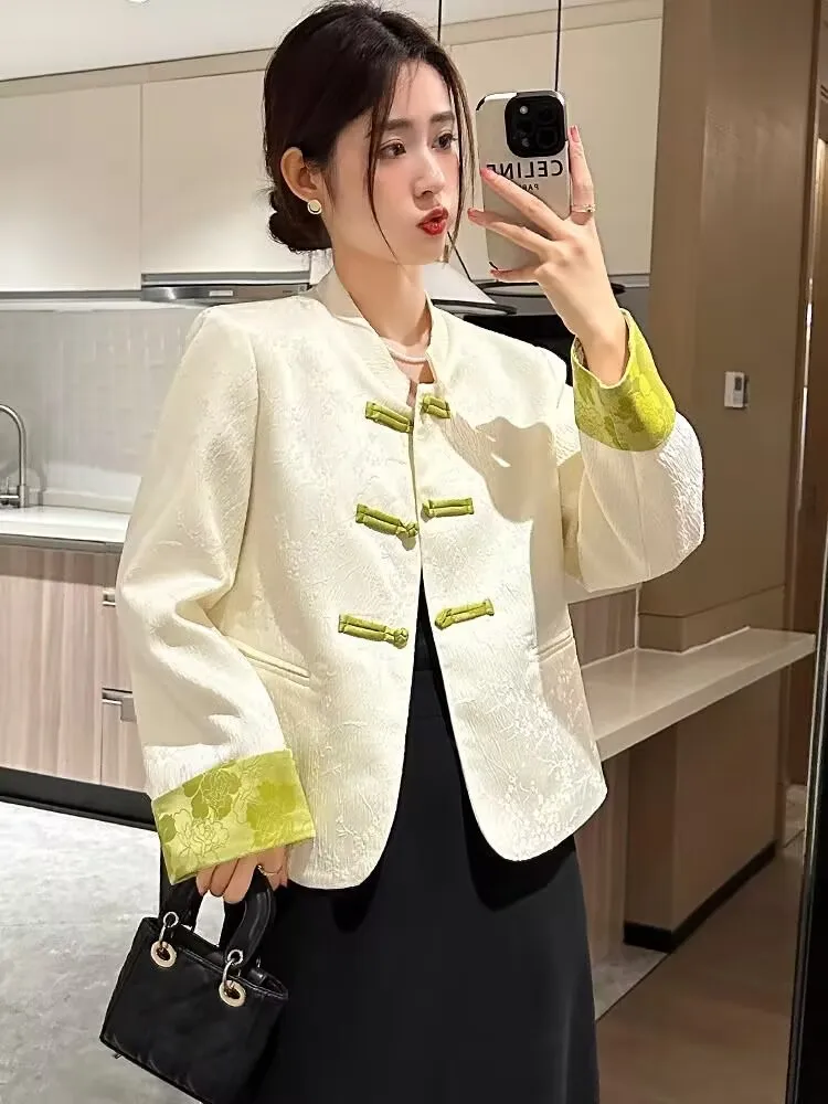 Chinese Style Knot Button Jacquard Coat Spring Autumn Women Short Jacket 2025 Female Retro Elegant Coat Office Lady White Top
