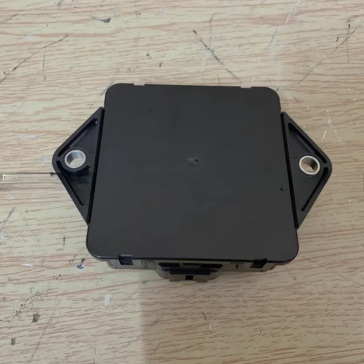 4HK1 700PFTR Турбокомпрессор Компьютерное издание/модуль 8981628070