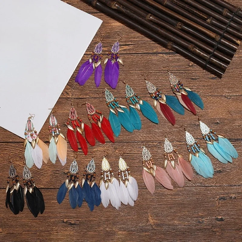 

MOGAKU Bohemia Women's Dangle Earrings Retro Jewelry Fashion Dangle Hanging Earring Accessories Women Vintage Feather Jewelry