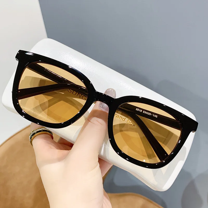 New Unisex Rectangle Vintage Sunglasses Fashion Design Retro Sun Glasses Female Lady Eyeglass Cat Eye Goggles UV400 Eyewear