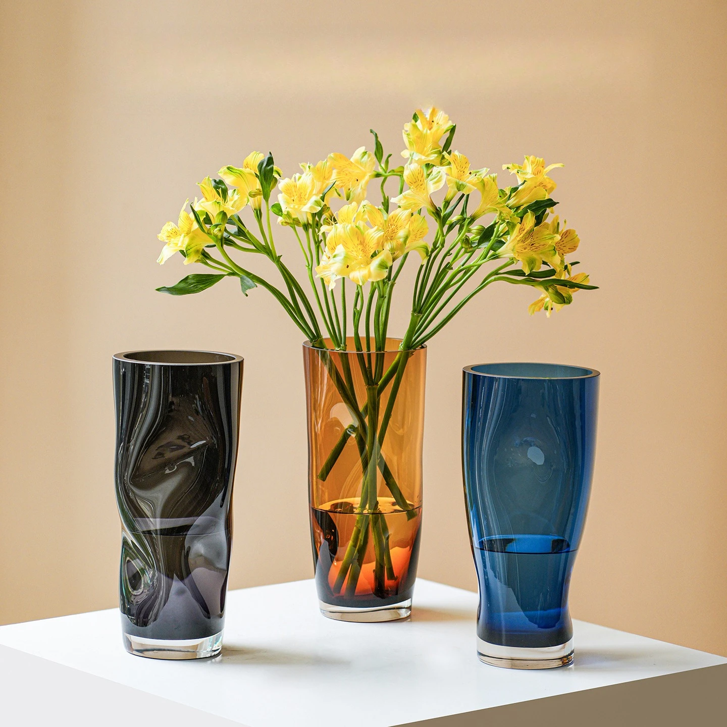 Advanced concave and convex brown glass vase art flower arrangement hydroponic water nourishment home soft decoration