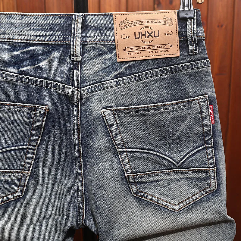 Summer men's cropped shorts with ripped patches, trendy and retro washed straight leg casual high-end denim shorts