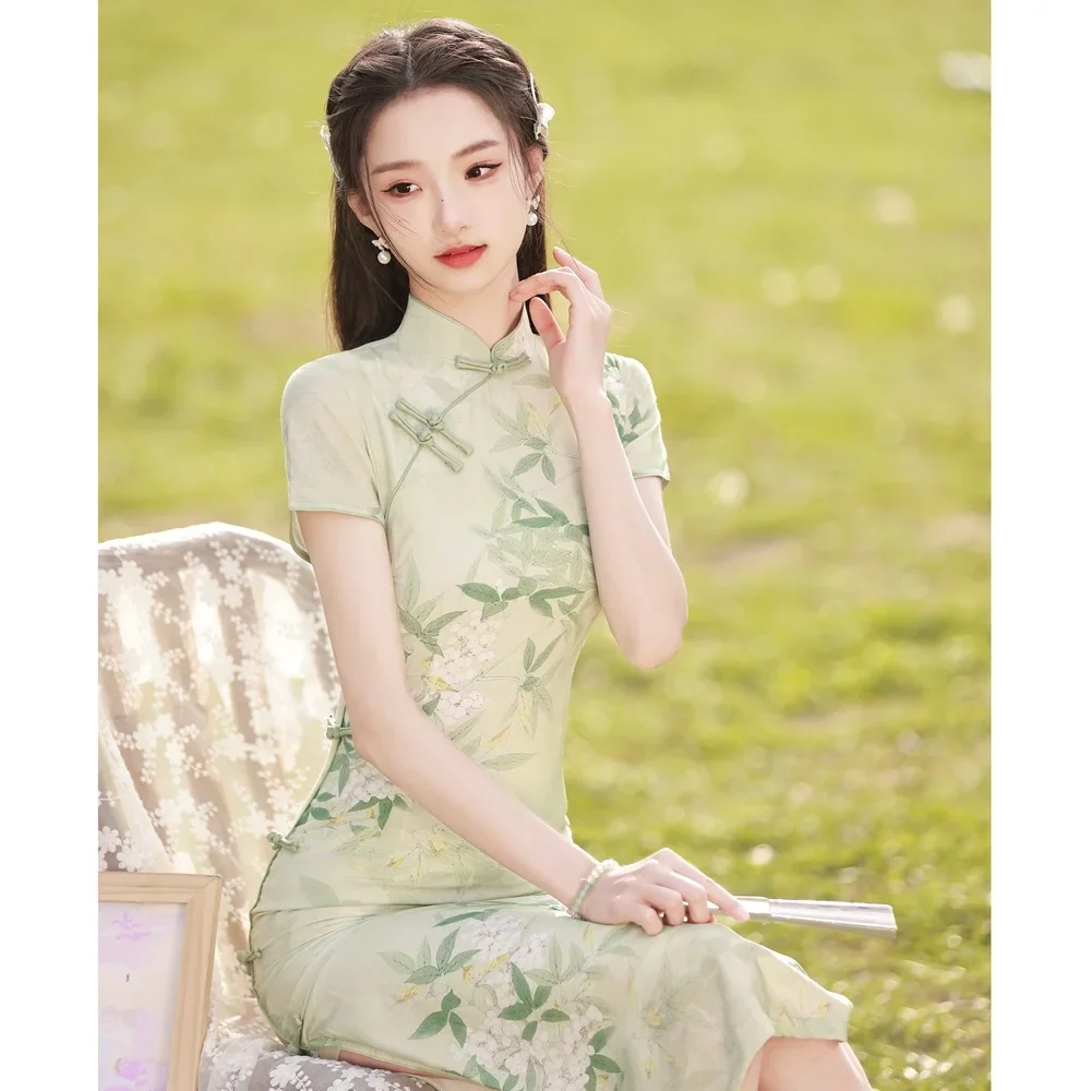 Vestido cheongsam de manga curta estampado em folha verde feminino, estilo nacional, banquete antigo Shanghai, vestidos Qipao, chinos, elegante