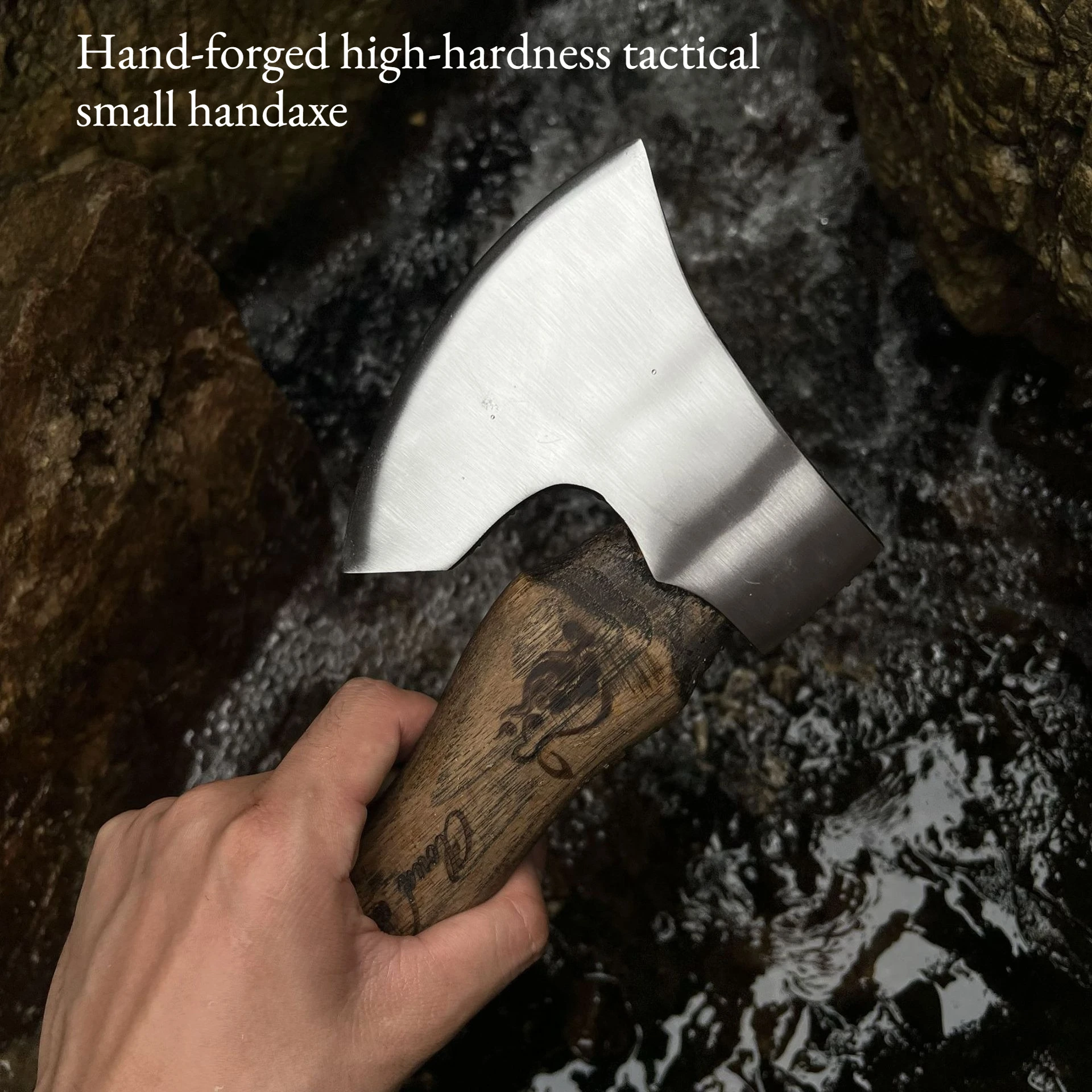 Hand-forged Household Axe Outdoor Camping Viking Tactical Axe High Hardness Splitting Firewood Tool Survival in The Wild