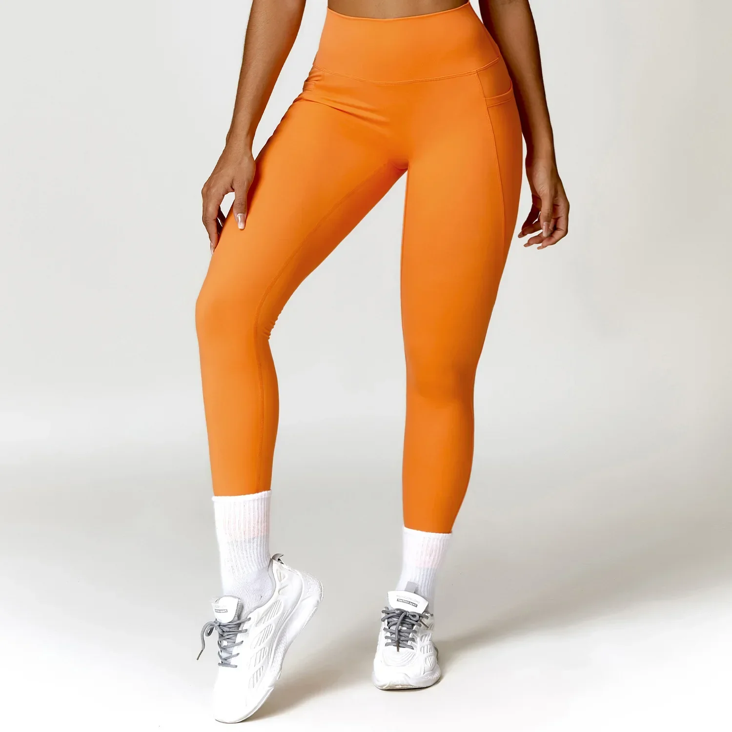 Pantalones de Yoga con bolsillo para mujer, mallas deportivas sin costuras de cintura alta con realce, mallas de entrenamiento para Fitness, ropa de gimnasio, novedad de 2023