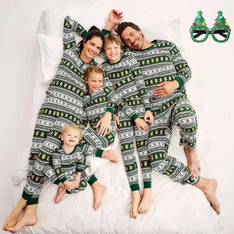Gingerbread Man Vintage Print Christmas Pajamas Family Set 2025 New Year Men Women Kids Baby Gog Clothes Xmas Home Loungewear