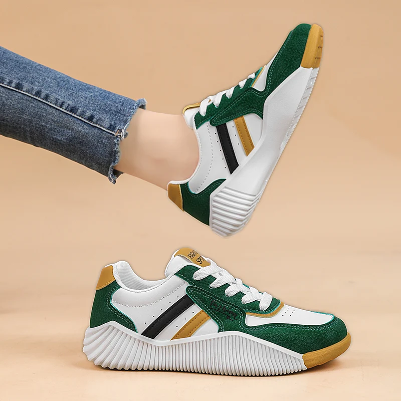 Super ogień Gump buty damskie 2024 nowe retro płaskie, dopasowane obuwie sportowe na co dzień dla gimnazjalistów buty deskorolkowe antypoślizgowe