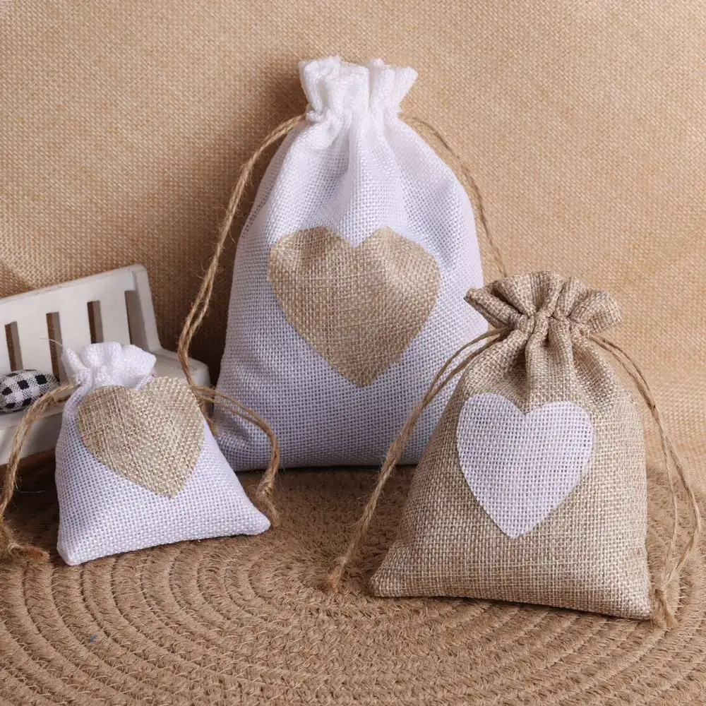 5pcs 8x10 10x14 13x18cm Heart Shape Print Linen Drawstring bags Small Jewelry Pouches Wedding Cotton Burlap Packaging Gift Bag