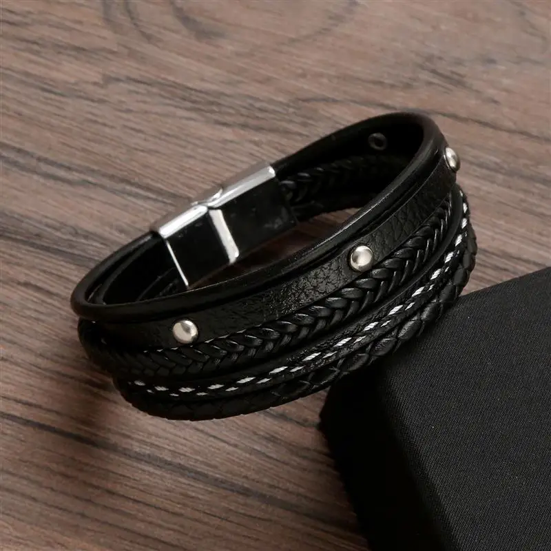 New Fashion Multilayer Stars Rivet Leather Bracelet Punk Gothic Rock Bangle Bracelet Women Men Jewelry Gift Wholesale