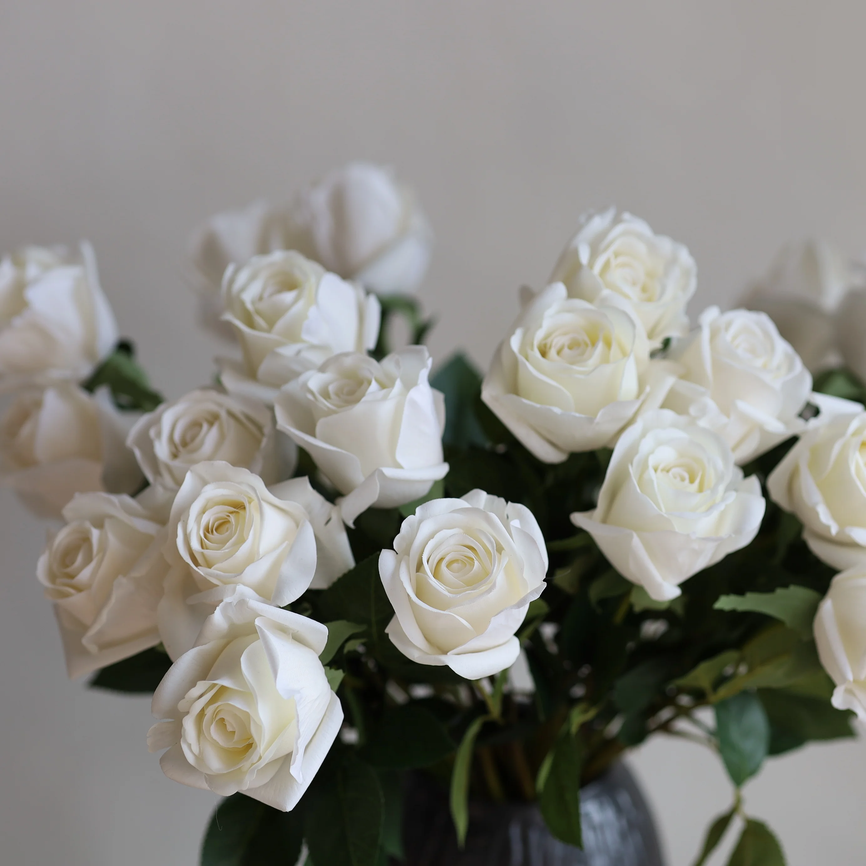 18.9“ Morandi White Real Touch Fake Roses, Faux White Flowers, DIY Florals /Wedding/Home Decoration/Gifts For Her, DIY Bouquets