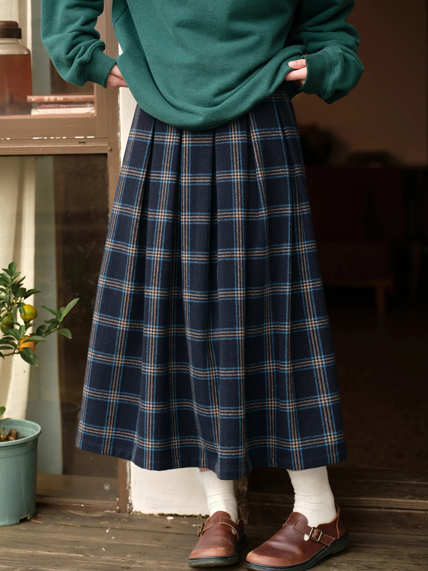 Original Side Seam Qihuo Wool Blend Plaid Woolen Skirt Women's New 2026 Pleated High Waist A-Line Skirt for Daily Casual Travel