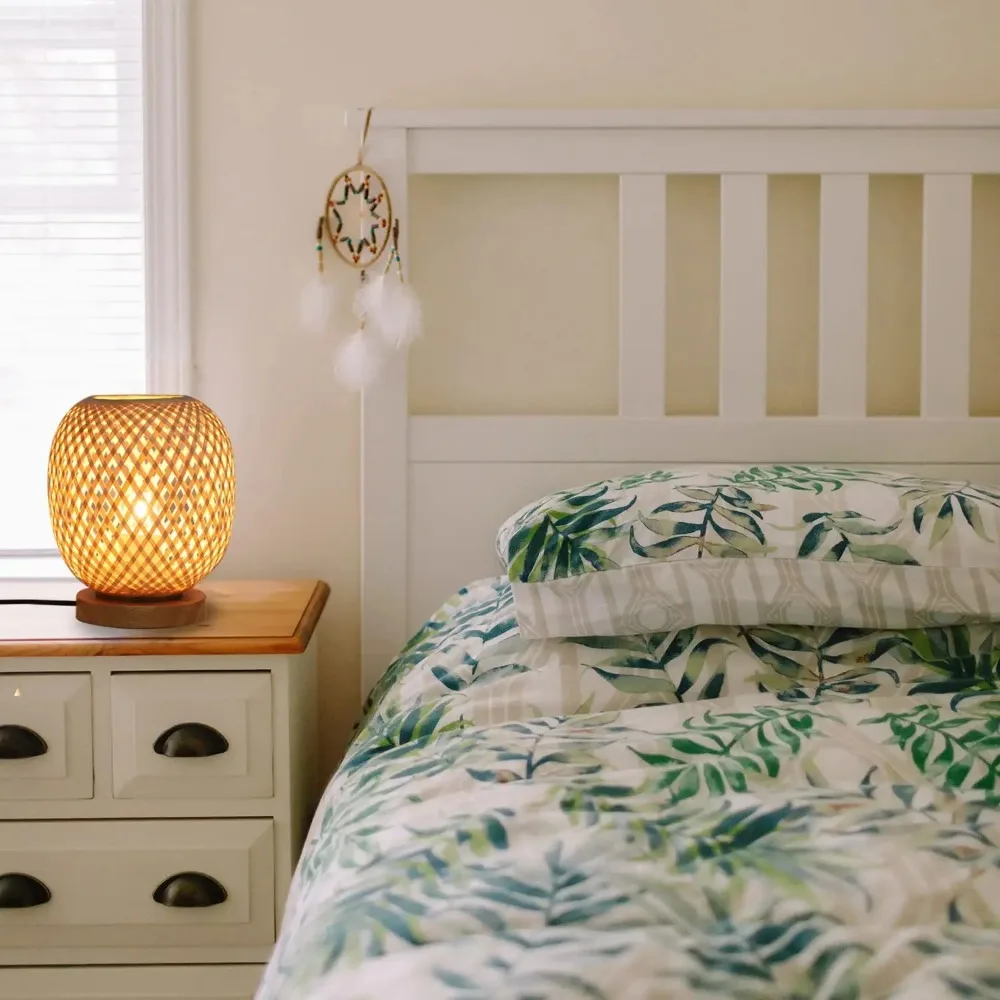 Woven Bamboo Table Lamp 4