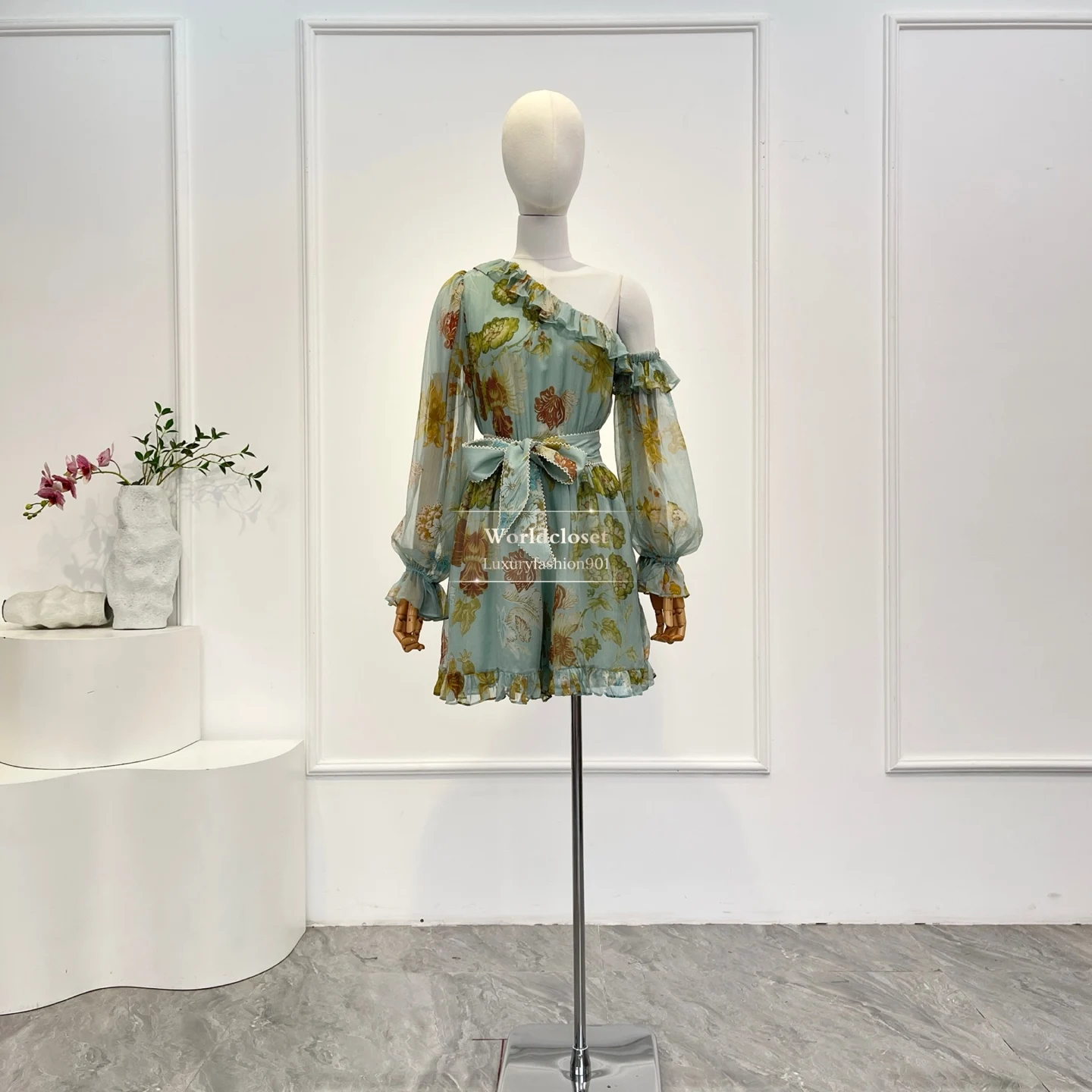 

2026 Women's High Quality Blue Floral Print One Shoulder Jumpsuit for Spring and Summer