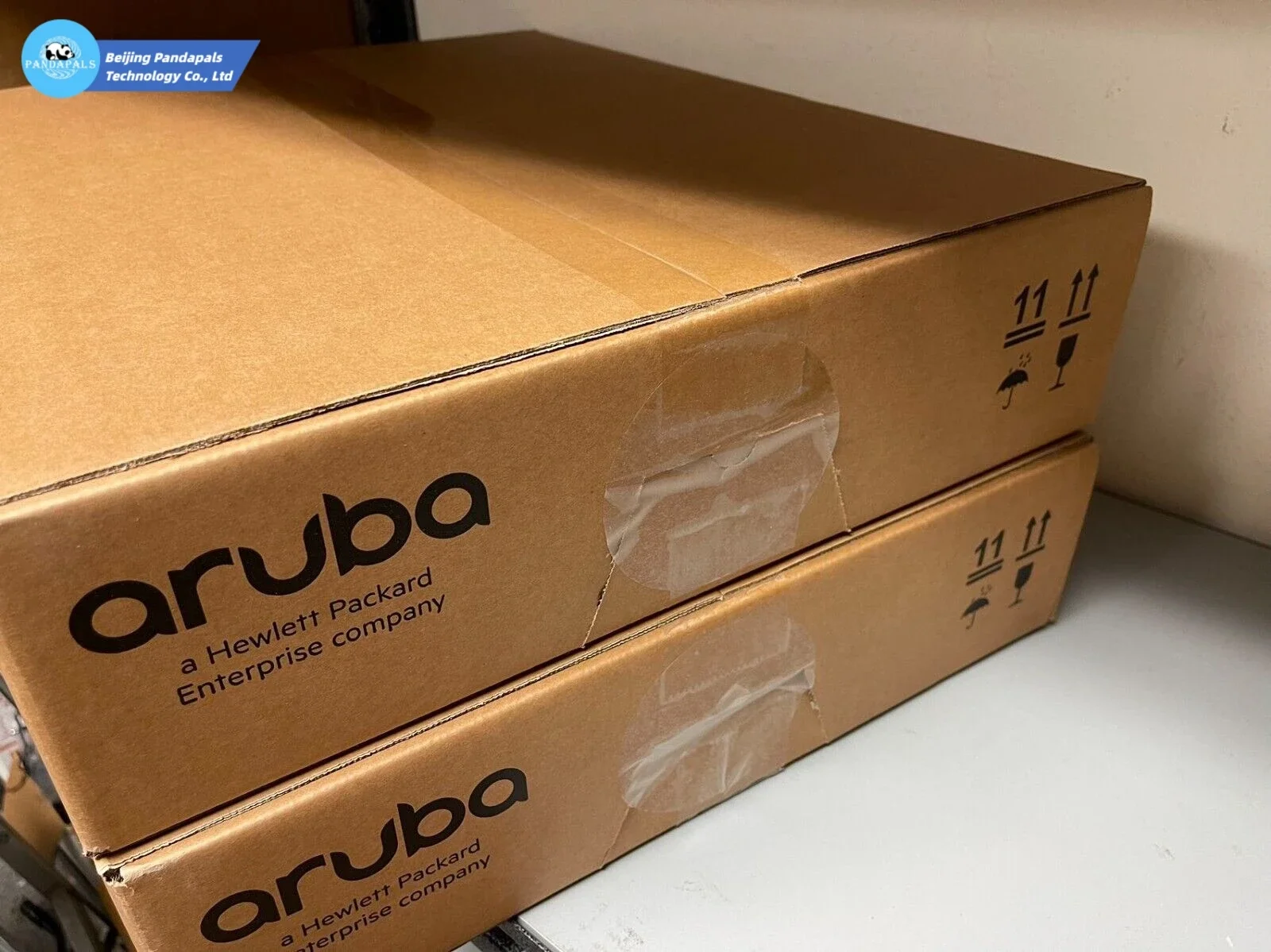 مفاتيح شبكة Aruba Enterprise 10gbe الأصلية الجديدة إيثرنت جيجابت 48 منفذ poe JL675A