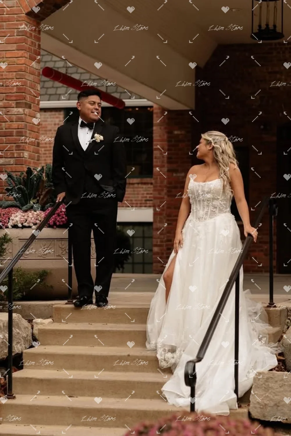 Lism Glamorous Side High Slit Wedding Dresses A-line Sweep Train Sleeveless Strapless Soft Network Robe De Mariée 2026 Customize
