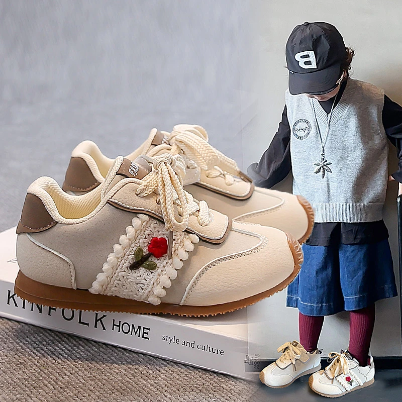 

2025 New Fashion Girls Soft Bottom Non-slip Casual Shoes Kids Sweet Casual Sports Shoes Children Running Shoes