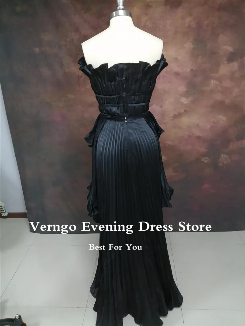 Verngo Moderne Zwarte Pleats Een Lijn Avond Party Jurken Tiered Rok Strapless Enkellange Prom Jassen Speciale Gelegenheid Jurk