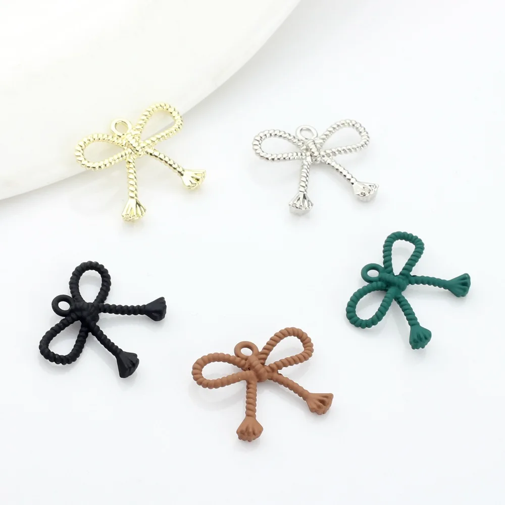 10pcs Retro Hollowed Spray Paint Bow Charms Pendant Jewelry DIY Necklace Bracelet Earrings Marking Crafts Accessories