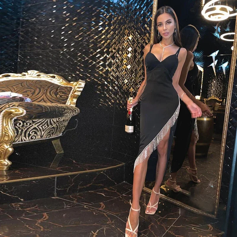 

Elegant Irregular Fringed Diamond Party Night Dress Women Sexy Spaghetti Strap Backless Midi Dresses Bodycon Club Outfits