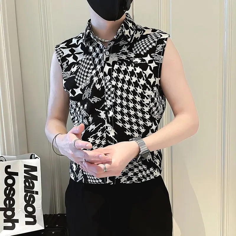 Elegant Fashion Harajuku Slim Fit Ropa Hombre Loose Casual Sport All Match Blusa Printed Button Pointed Collar Sleeveless Vest