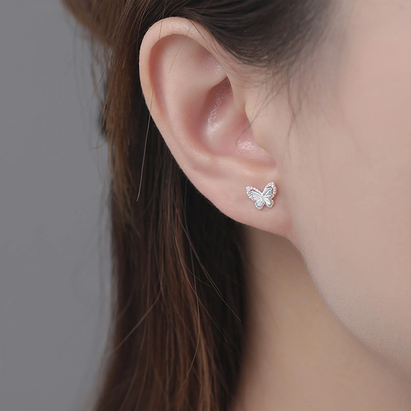 

S925Sterling Silver Butterfly Ear Cuff Sweet Fresh 3D Design Screw-In Ear Studs Ear Candy Fashion Jewelry Accessory