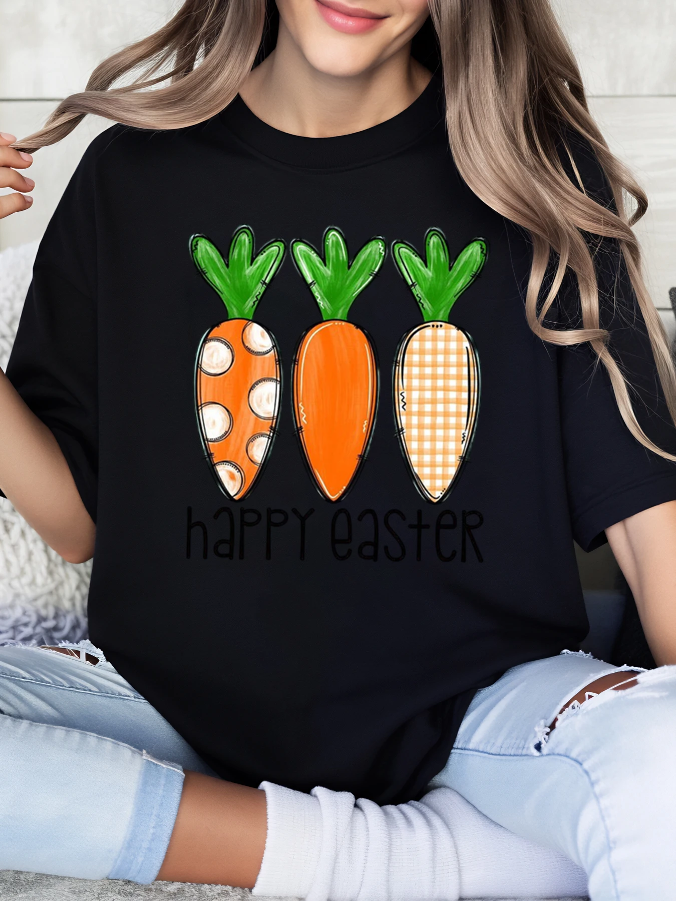

Carrot Print Happy Easter T-Shirt Women Casual Spring Festival Wear Black Plus-Size