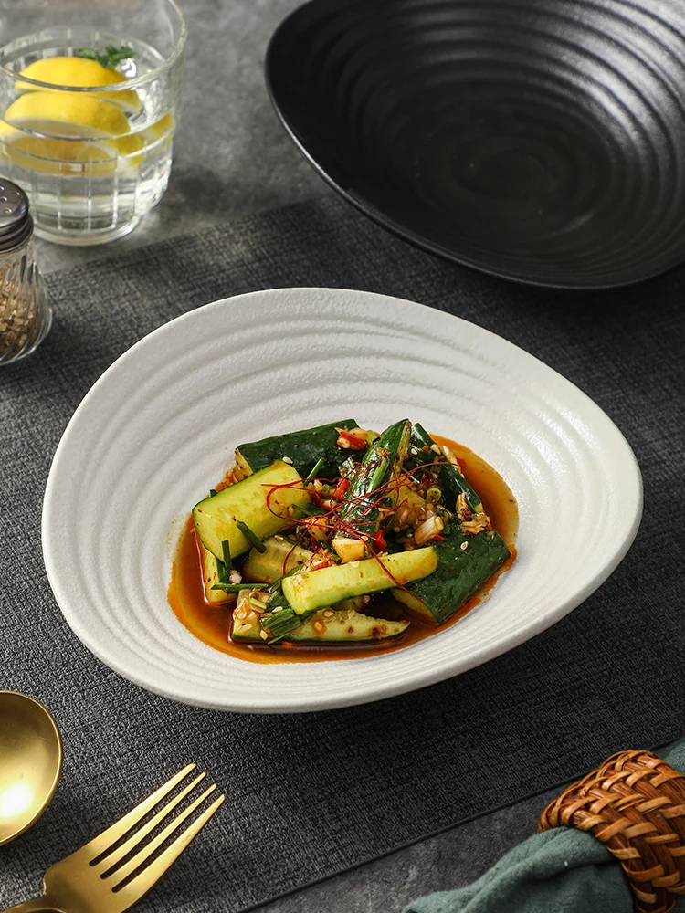 Ele Cerc Dinner Pla… - image