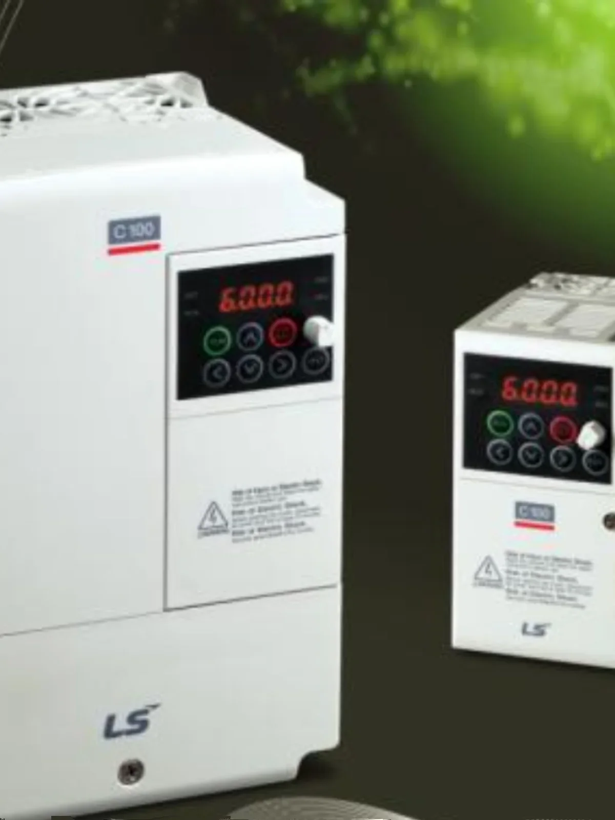 

2025.4 LSLV0037C100/LSLV0055C100/LSLV0075C100-4NS/2NS LS Power Generation Frequency Converter