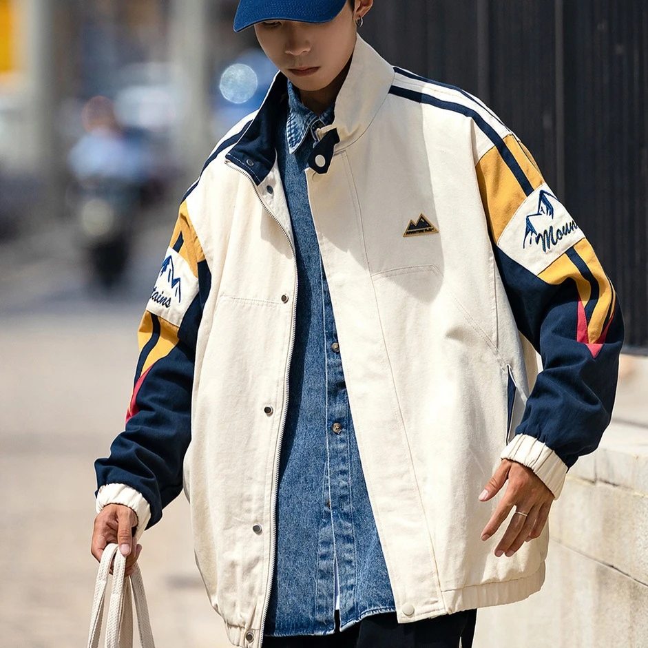 

Embroidery American Hip Hop Bomber Jackets Vintage Outdoor Color Block Jacket Men Couples Mountain Graphic Stand Collar Casual