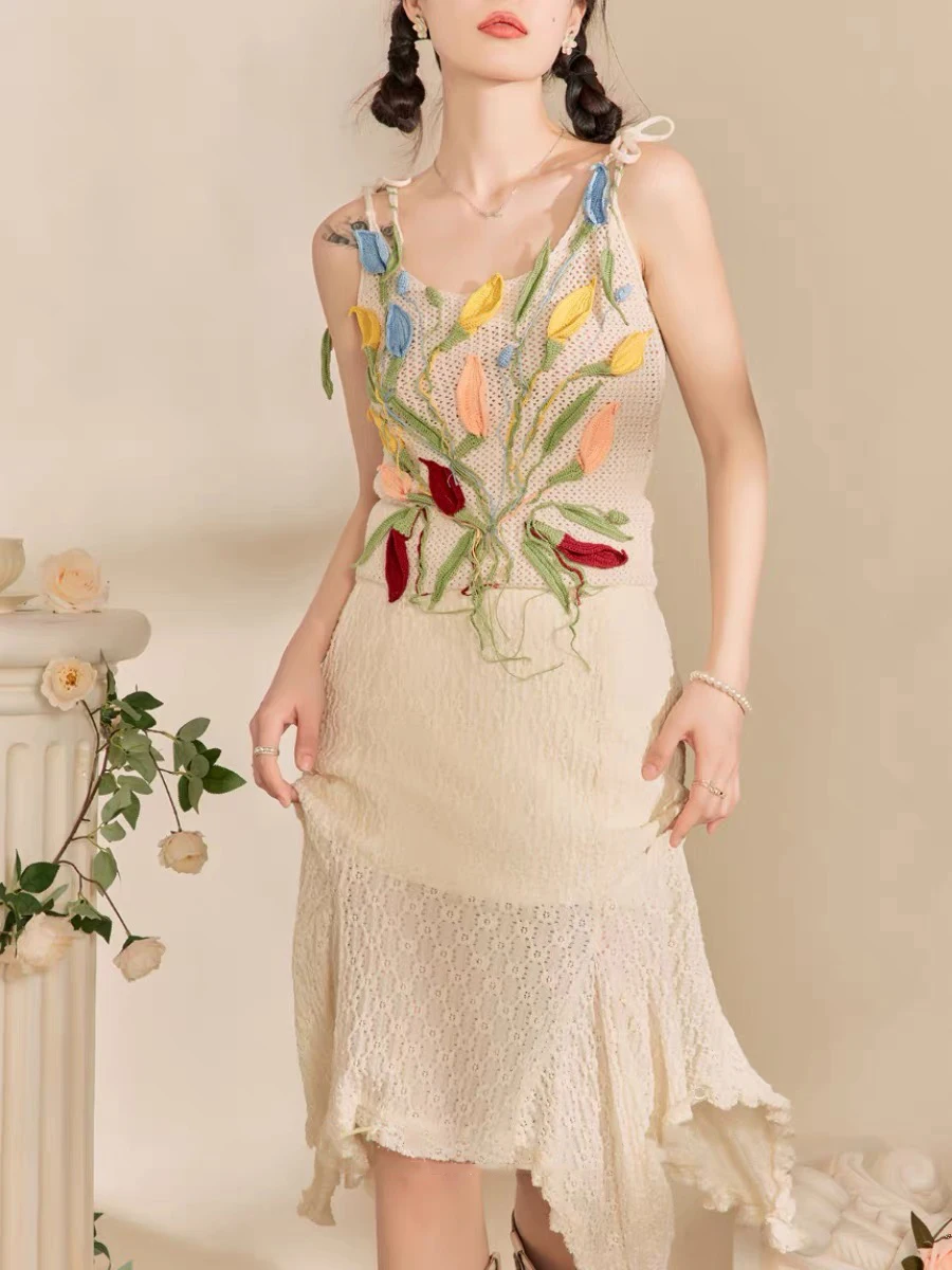 2024 Summer New Colorful Embroidered Floral Design Hollow Out Knitted Camisole For Women Beach Vacation Thank Tops B-071