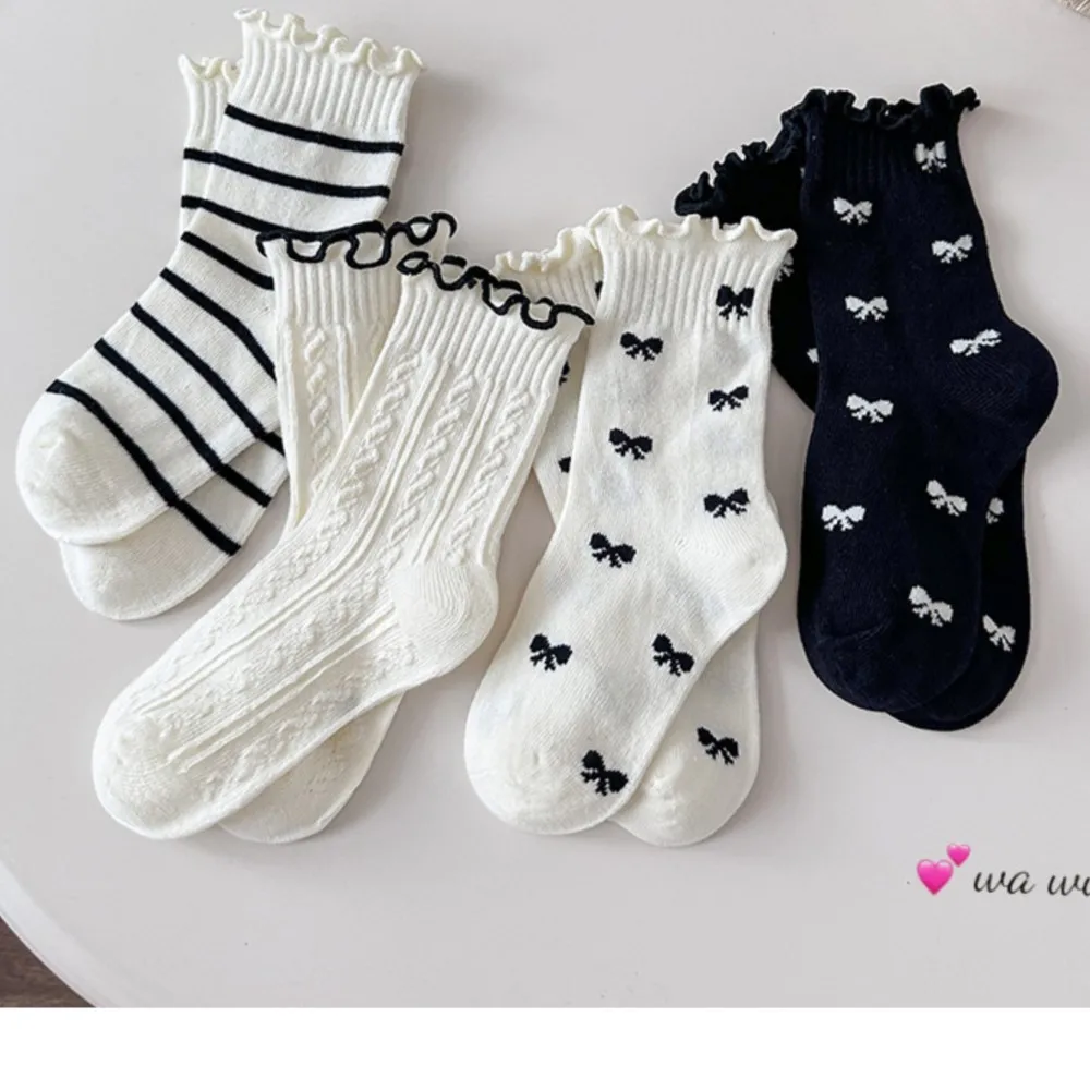 4pairs children's socks Autumn Winter girl cotton socks boneless black white striped bow curl girls' socks bowknet long sokken